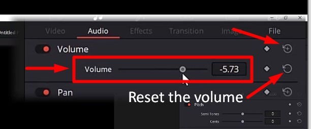 how to adjust clip volume in davinci resolve
